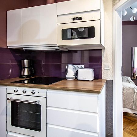 Colorful Day In Prague Design Apartments Ngoại thất bức ảnh