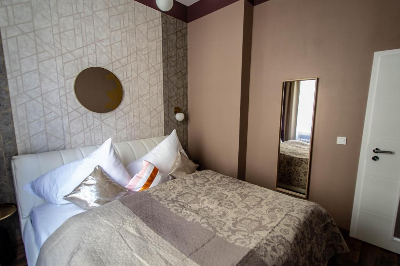 Colorful Day In Prague Design Apartments Ngoại thất bức ảnh